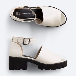 Chunky United Open Toe Heel